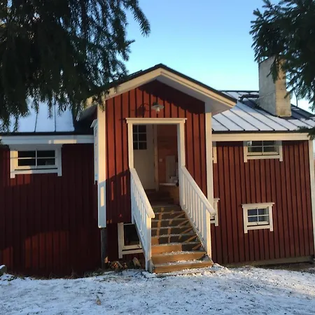 컨트리하우스 Tuomiranta Sannas