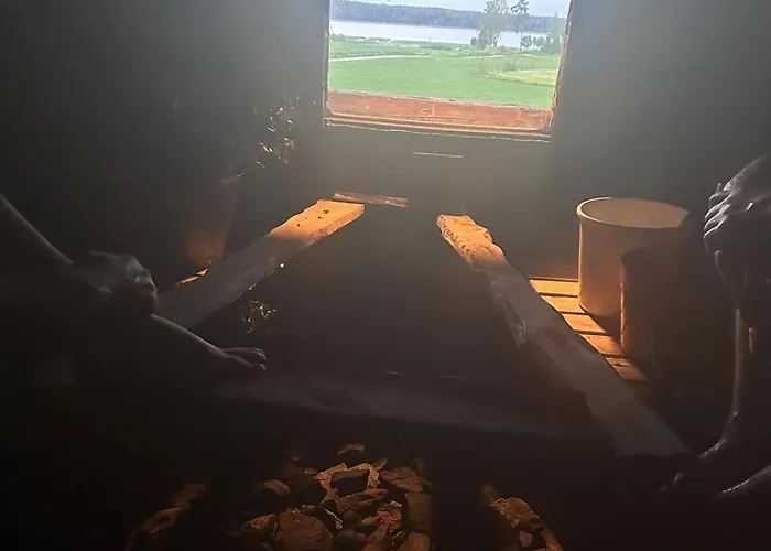 Tuomiranta 컨트리하우스 *