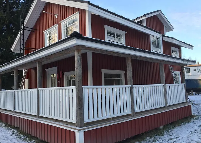 컨트리하우스 Tuomiranta